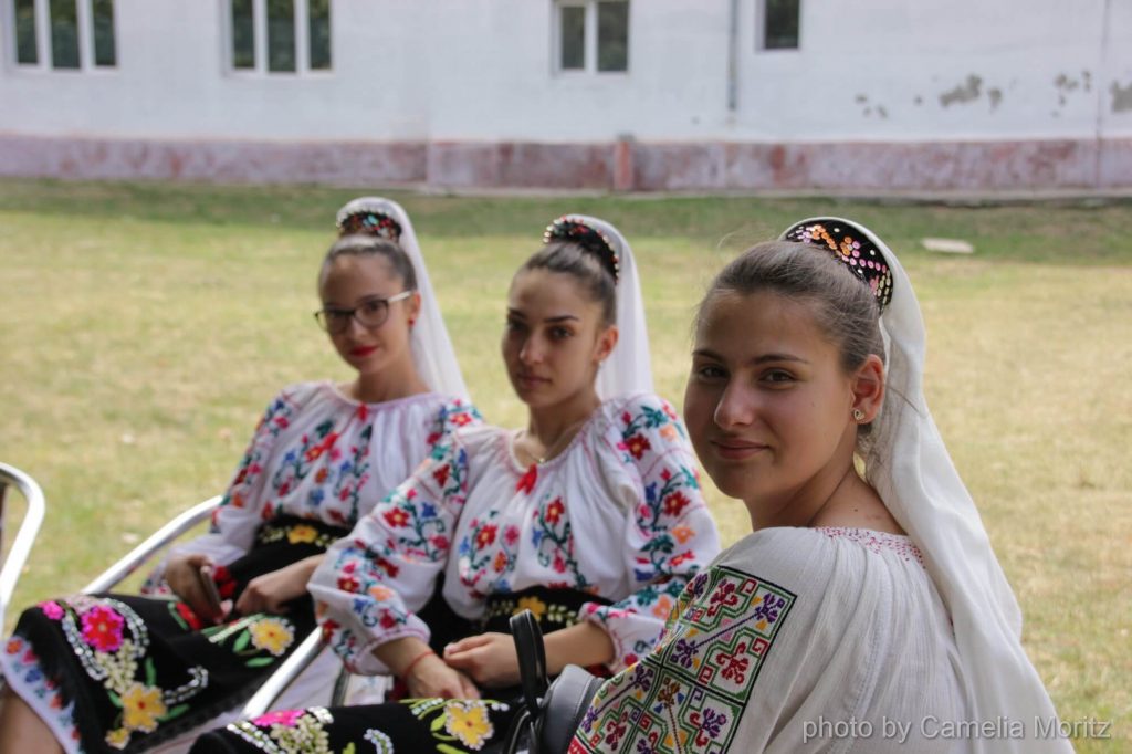 festival-calafat-juvelnicul cu randuieli-ca-pestele-in-apa-popam-proiect-calafat-asociatia-aplomb-1